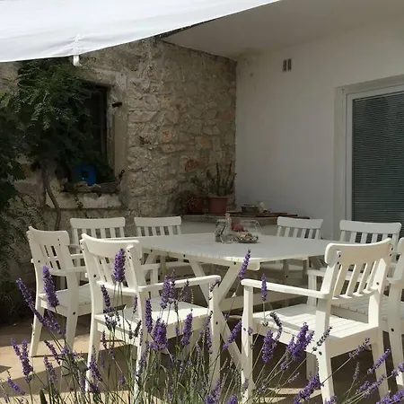 Renovated Old Stonehouse Dana - Pag
