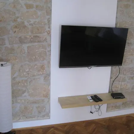 Renovated Old Stonehouse Dana - Pag Feriehus Povljana